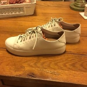 Women’s Frye white leather sneakers, size 7.5